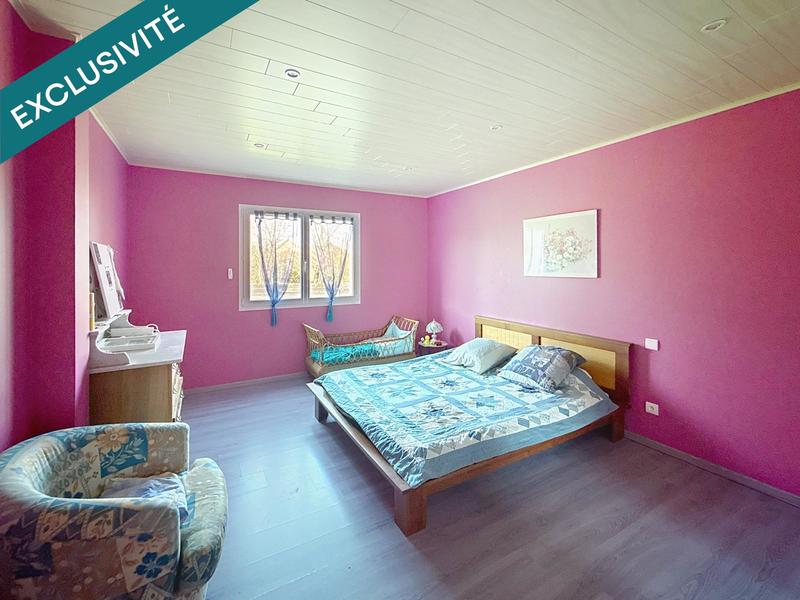 Maison - 440 m² - 10 pièces