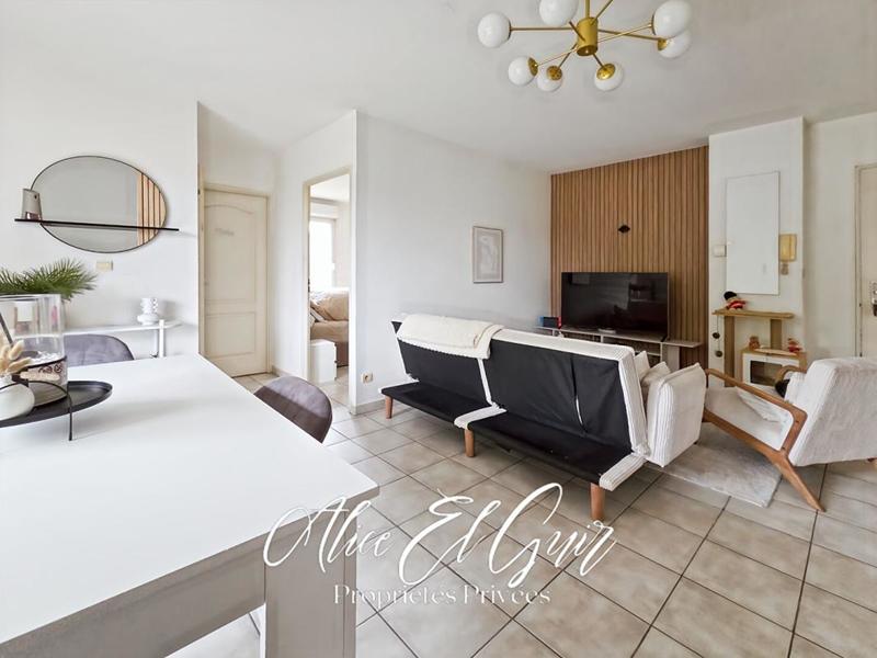 Appartement - 43 m² - 2 pièces