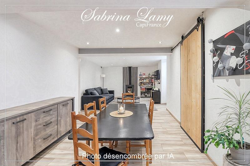 Maison - 152 m² - 6 pièces