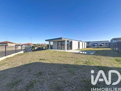 Maison - 104 m² - 5 pièces