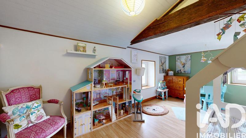 Maison - 87 m² - 5 pièces