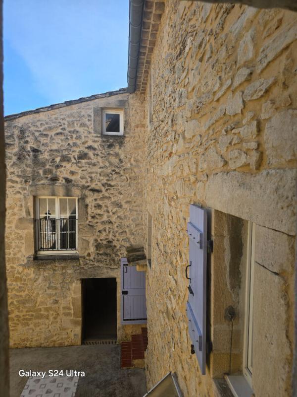 Demeure - 330 m² - 10 pièces