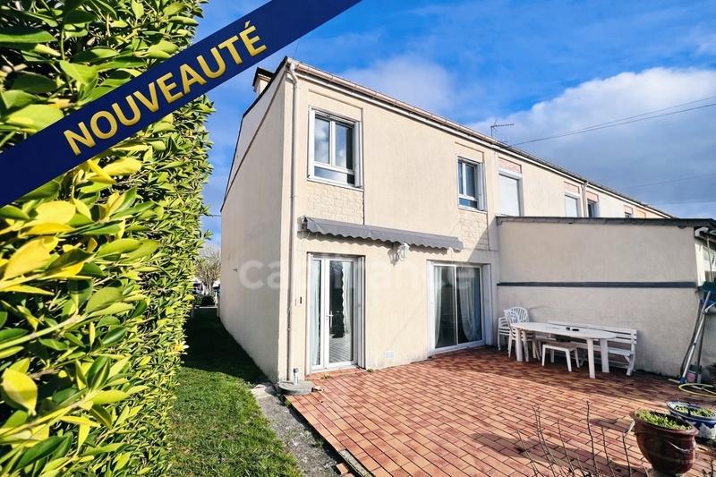 Maison de ville - 104 m² - 5 pièces