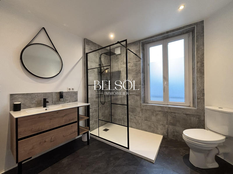 Maison ancienne - 197 m² - 7 pièces