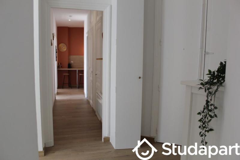 Chambre - 16 m² - 1 pièce