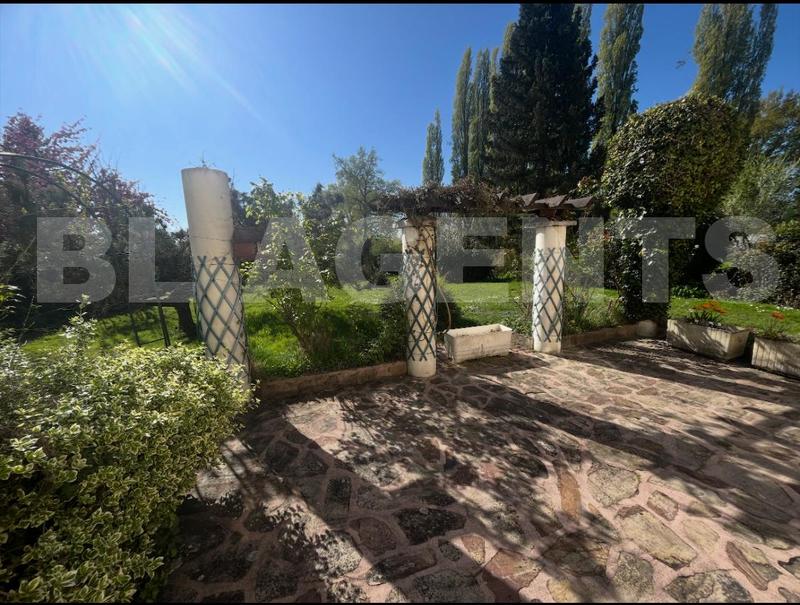 Briarde - 177 m² - 6 pièces