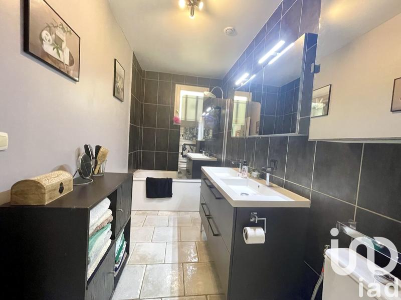 Maison - 142 m² - 6 pièces