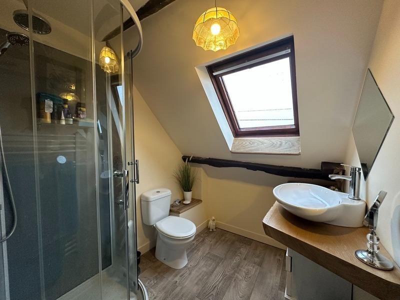 Maison en pierre - 170 m² - 6 pièces