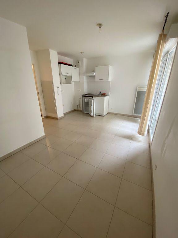 Studio - 23 m² - 1 pièce