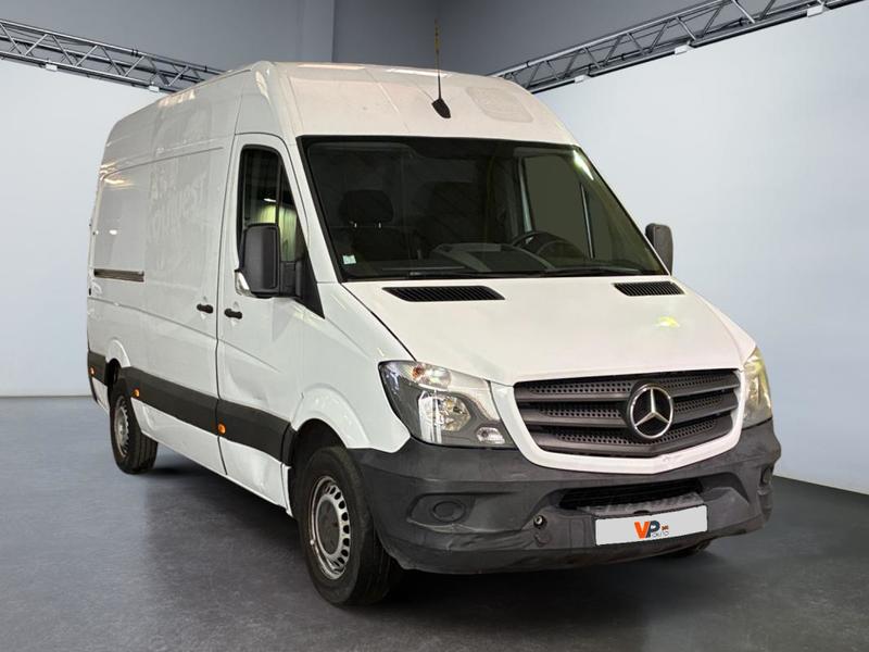 Mercedes Sprinter Fourgon Fgn 211 Cdi 37s 4x2 3.0t 7g Tronic Plus