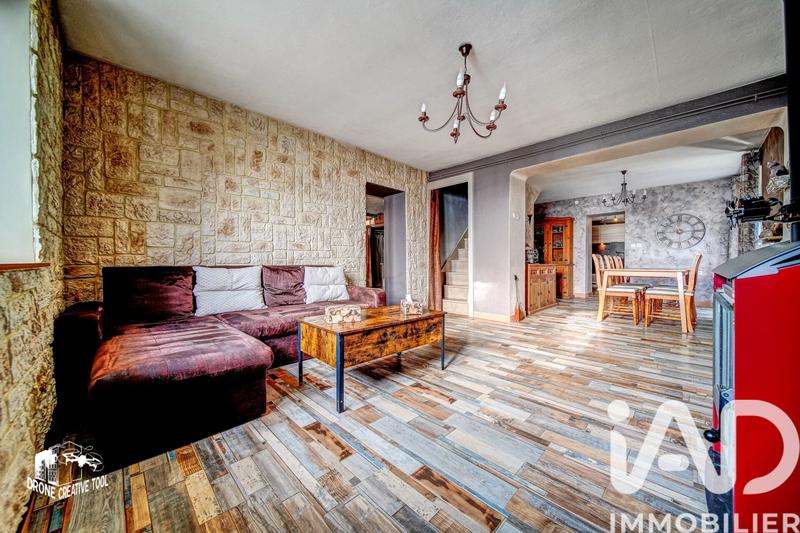 Maison de village - 219 m² - 5 pièces