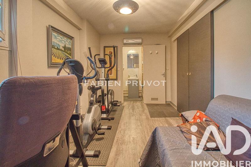 Maison - 151 m² - 7 pièces