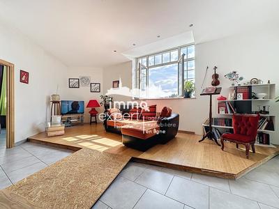 Appartement - 104 m² - 3 pièces