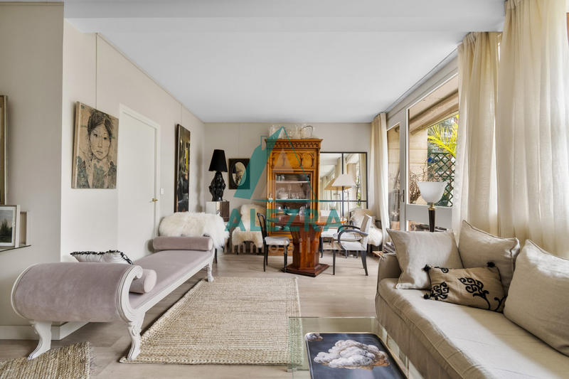 Appartement - 86 m² - 4 pièces