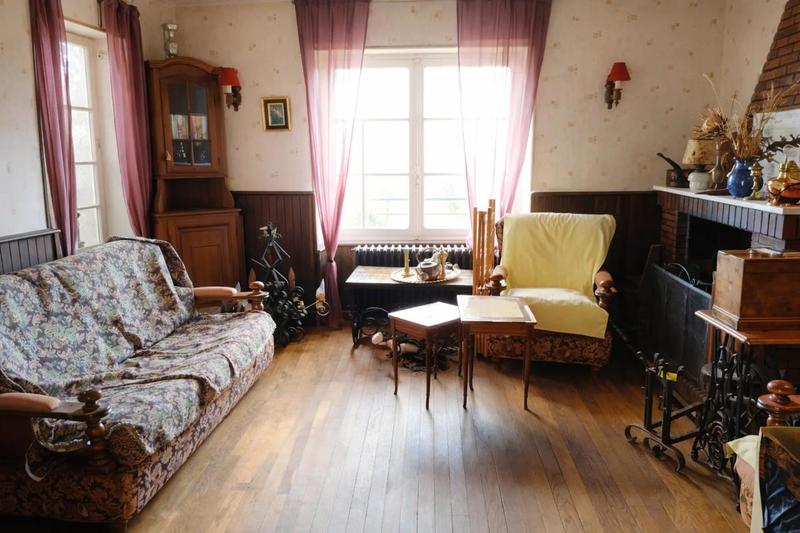 Demeure - 170 m² - 9 pièces