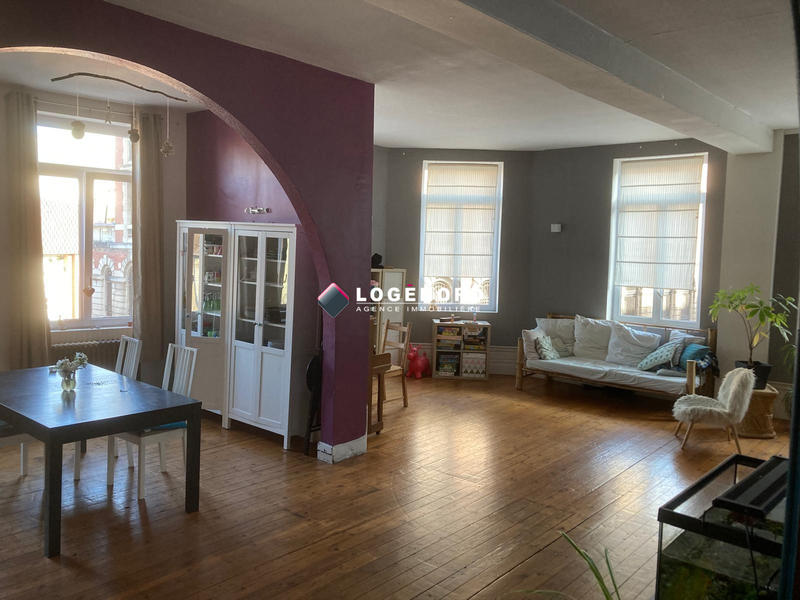 Duplex - 250 m² - 9 pièces