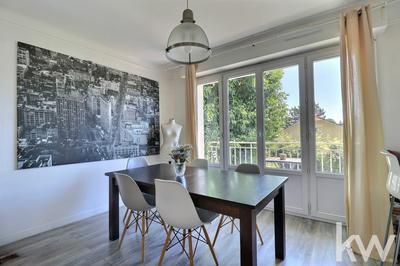 Maison - 140 m² - 7 pièces