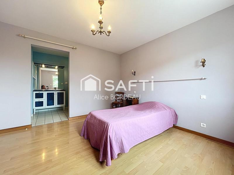 Maison - 120 m² - 5 pièces