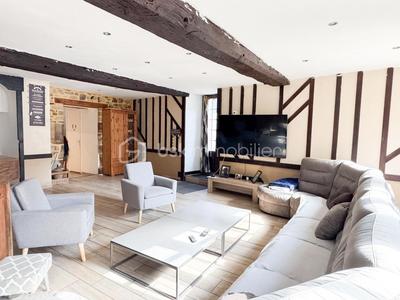 Maison de ville - 324 m² - 8 pièces