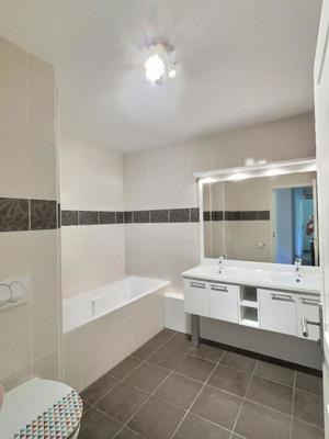 Appartement - 110 m² - 5 pièces