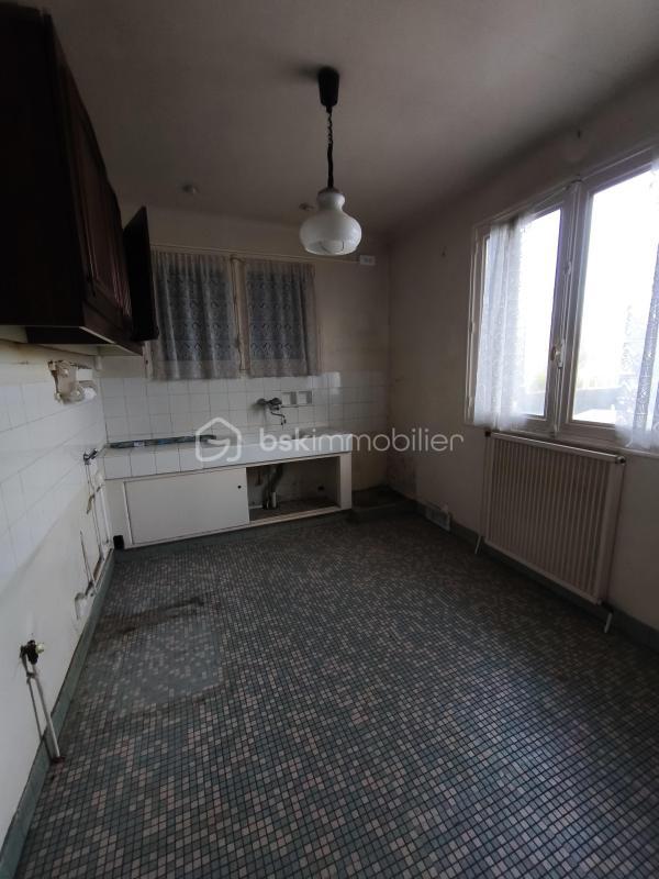 Maison - 81 m² - 5 pièces