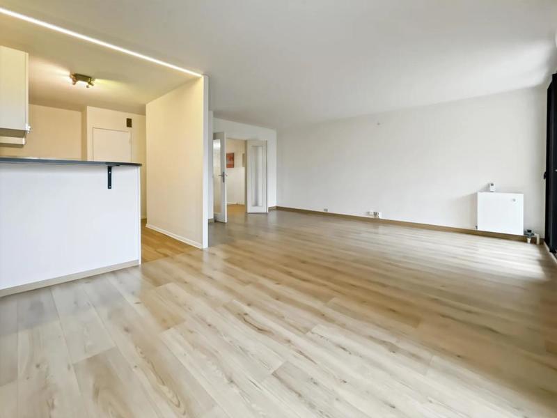 Appartement - 105 m² - 5 pièces