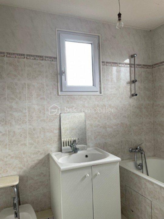 Maison ancienne - 120 m² - 9 pièces