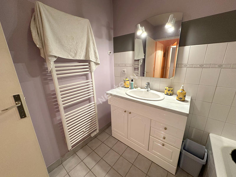 Appartement - 49 m² - 2 pièces