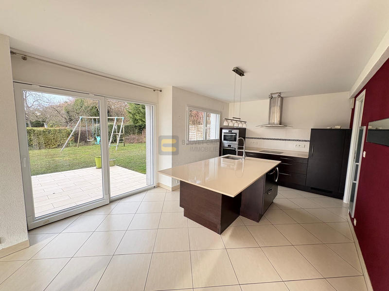 Maison - 149 m² - 5 pièces