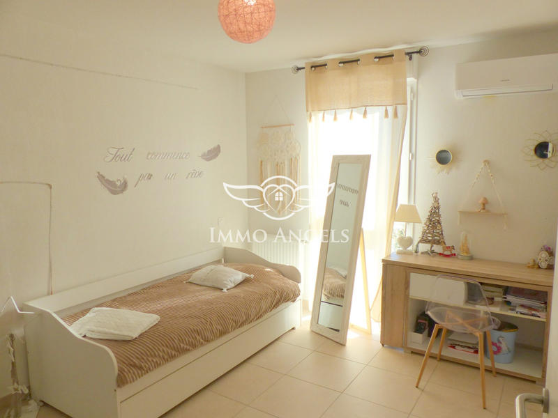 Maison - 88 m² - 4 pièces