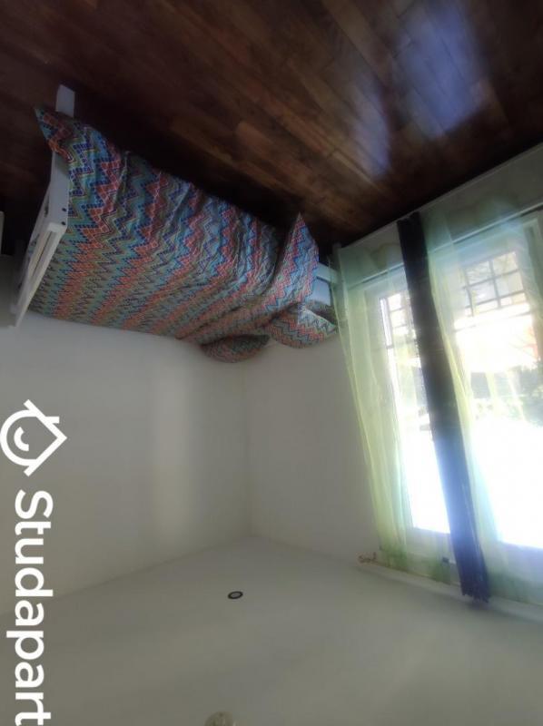 Chambre - 11 m² - 1 pièce