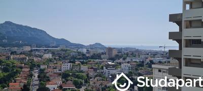 Chambre - 13 m² - 1 pièce