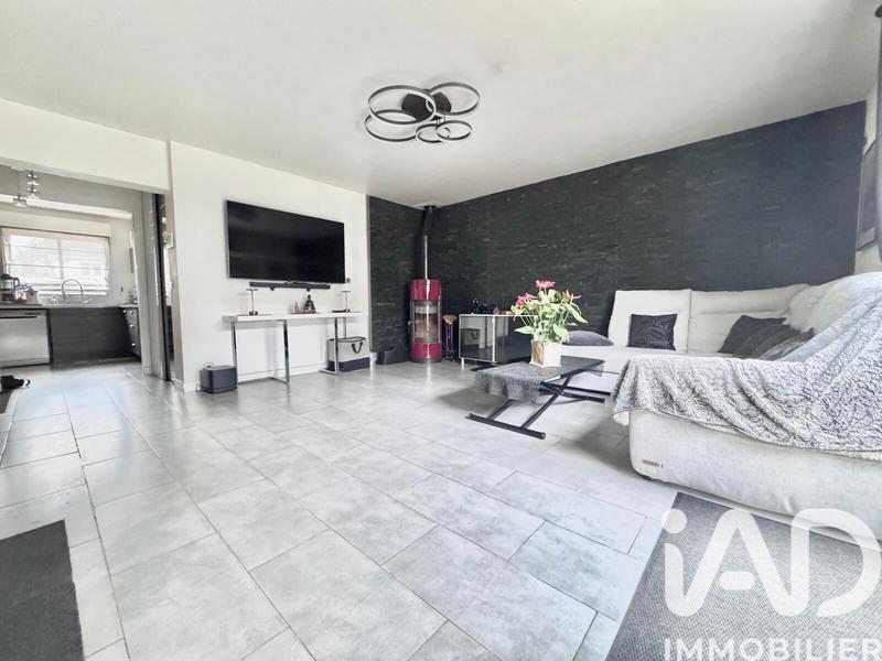 Maison - 83 m² - 5 pièces