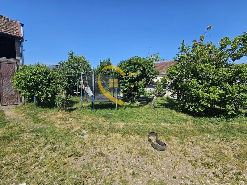 Maison - 226 m² - 11 pièces