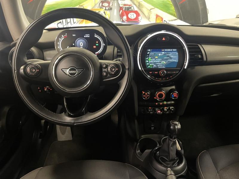 Mini Mini Cooper 136ch Business Design Bvm6 (F56)