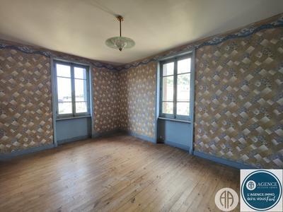 Maison - 130 m² - 7 pièces