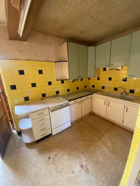 Maison - 93 m² - 4 pièces