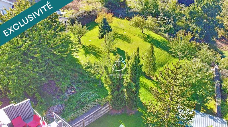 Maison - 280 m² - 12 pièces