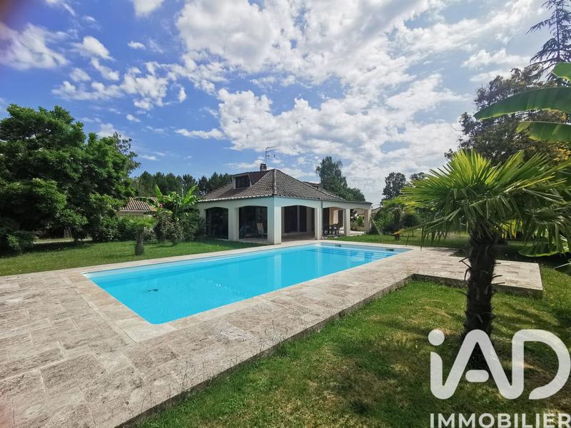 Maison - 161 m² - 5 pièces