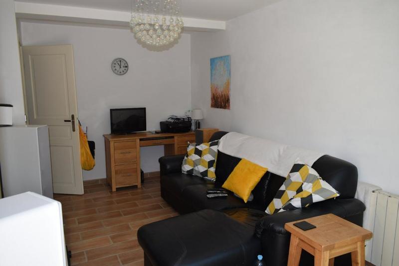 Villa - 152 m² - 11 pièces