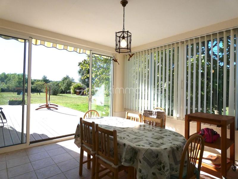 Maison - 206 m² - 6 pièces