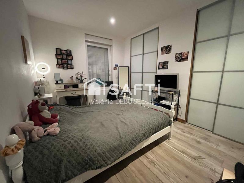 Maison de maîtres - 180 m² - 9 pièces