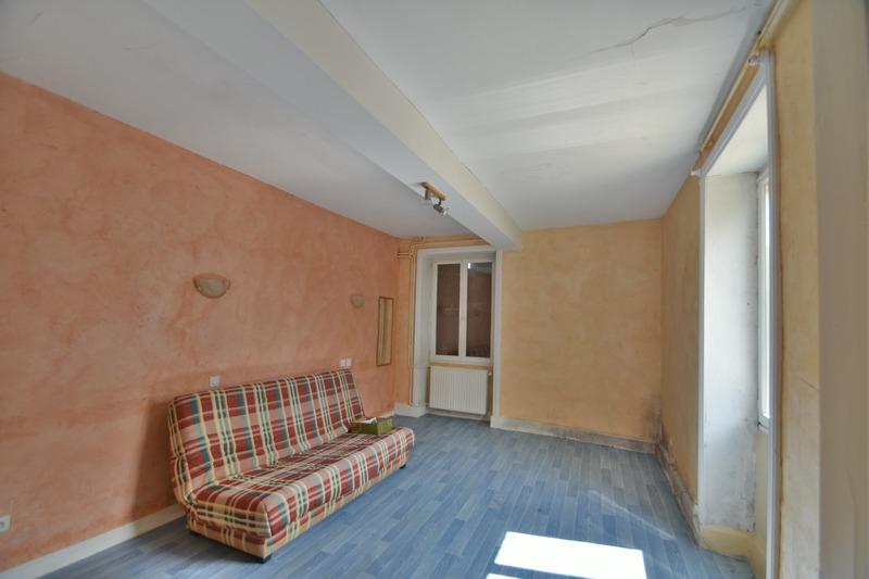 Maison - 181 m² - 7 pièces