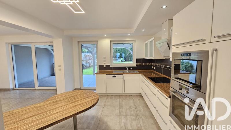 Maison de ville - 140 m² - 6 pièces