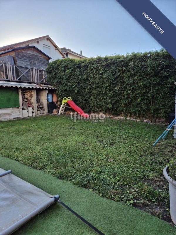 Maison - 140 m² - 5 pièces