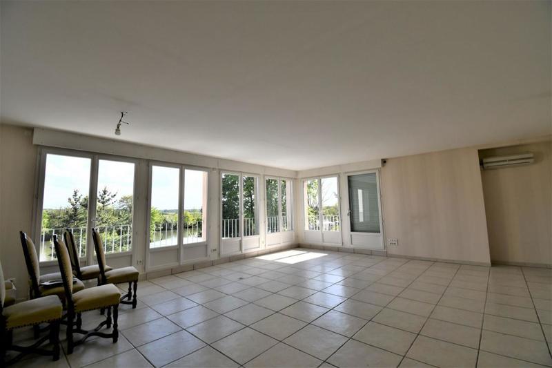 Propriété - 287 m² - 8 pièces