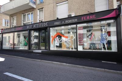 Bureau - 98 m² - 1 pièce