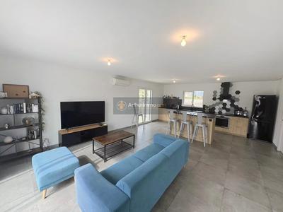 Maison - 89 m² - 4 pièces