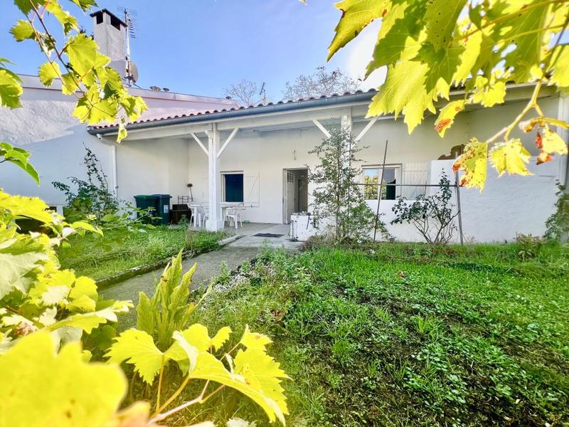 Maison - 185 m² - 5 pièces