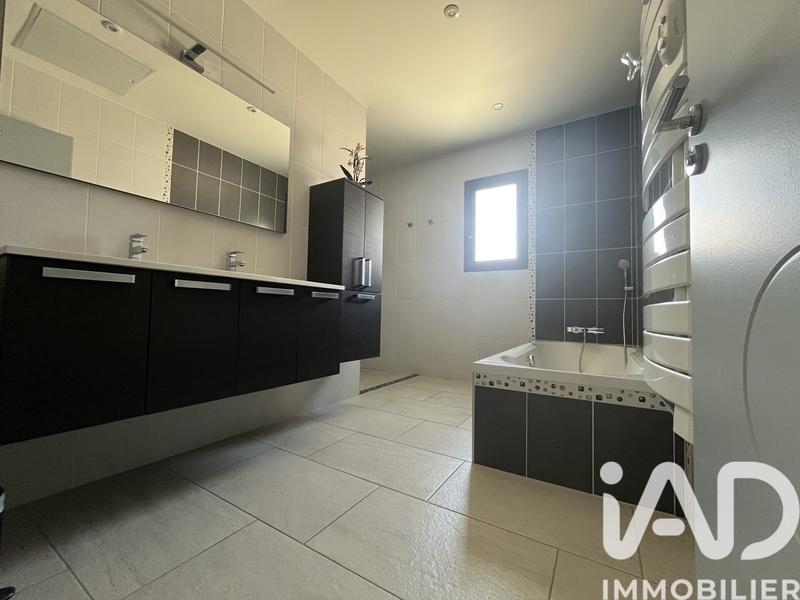 Maison - 154 m² - 5 pièces